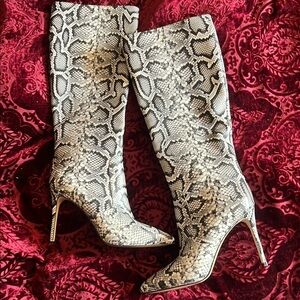 MICHAEL Michael Kors Snake Stiletto High Heel Boots 9.5M